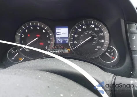 2011 Infiniti M37X z USA, uszkodzony, nr VIN JN1BY1AR1BM374751